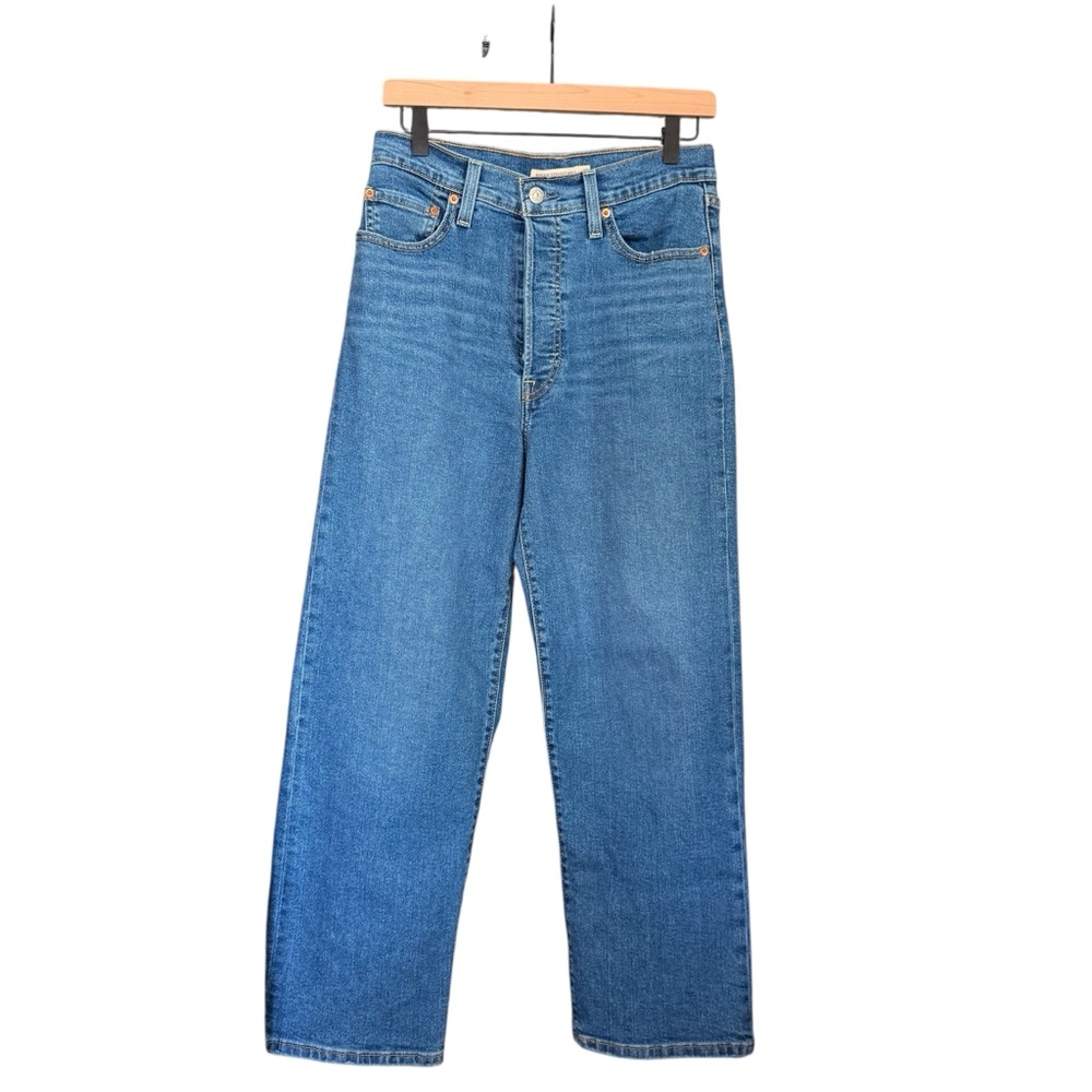Levi’s Ribcage Straight Ankle Jeans - Picture 5 of 12